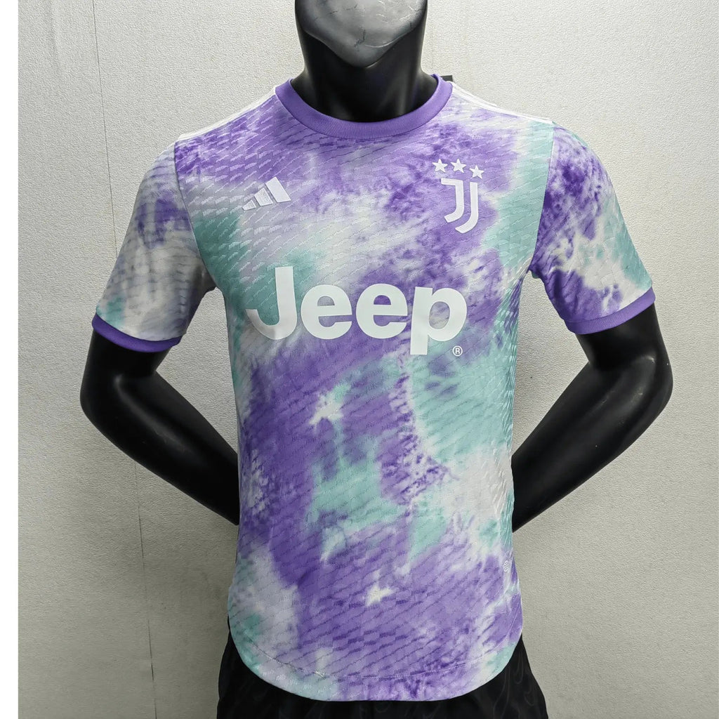 Adidas Men's Juventus special Edition Jersey Football DXB