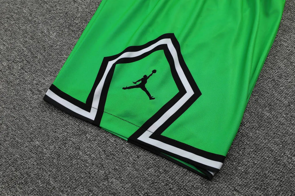 PSG Goalkeeper kit Short sleeves  Full set T-shirt and Short - Football DXB